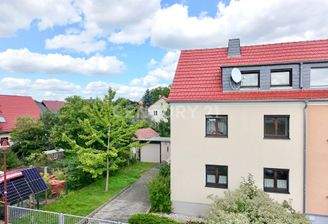 Vorderansicht des Hauses