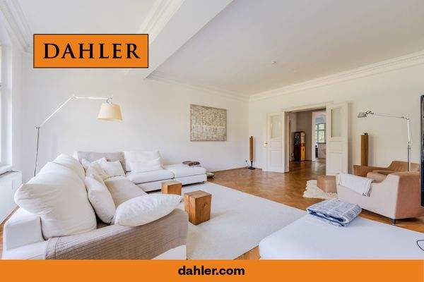 Bright living area with a view of the salon