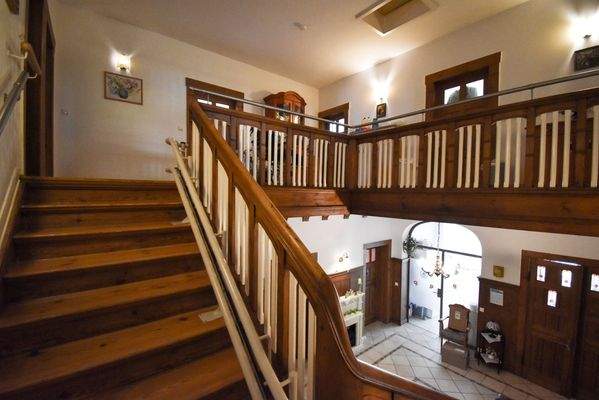 21 Zugang Dachgeschoss.JPG