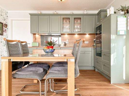 Offene Küche mit Essbereich