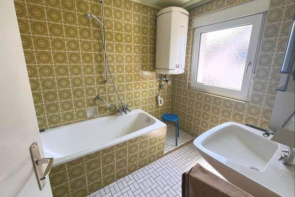 Badezimmer Dachgeschoss