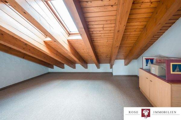 Spielzimmer/Abstellraum 2