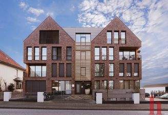 Modernes Bürogebäude