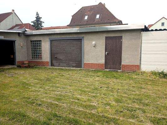 Garage/Nebengelass