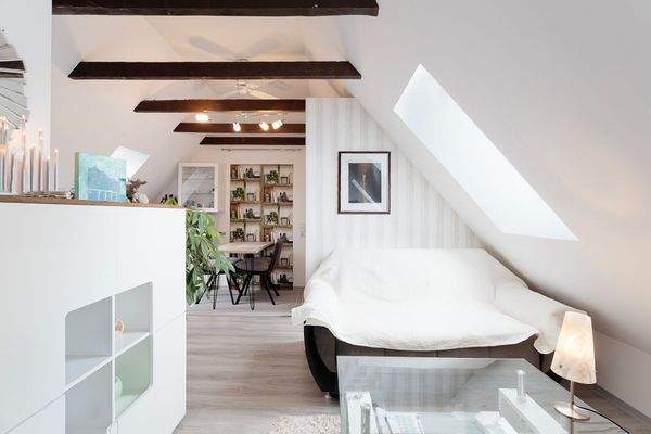 Herrliches Dachgeschoss mit freigelegten Balken