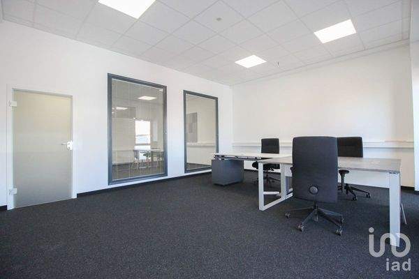 Büro neben Wartezimmer Bild 1