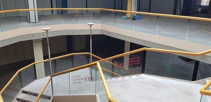 Verkaufsflächen über 2 Etagen