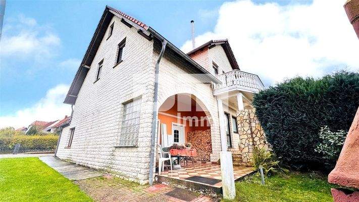 Rückansicht / Seitenansicht Anbau / Terrasse