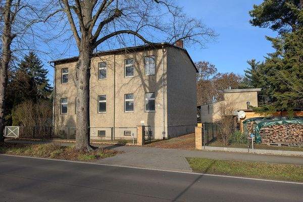 Vorderhaus Straßenansicht