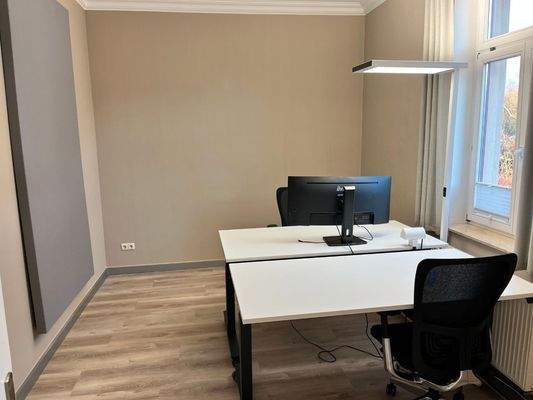 Schreibtischplätze 1