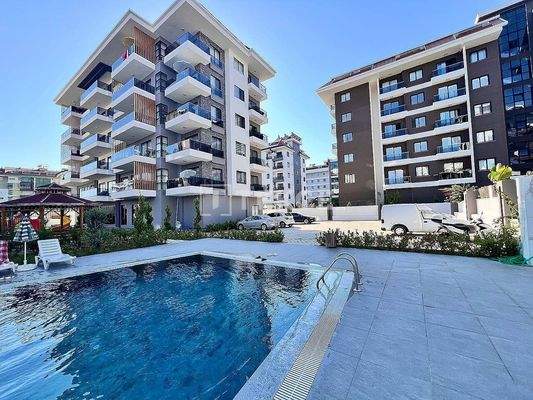 Centrally-Located Flats 100 m from the Sea in Alanya Kestel