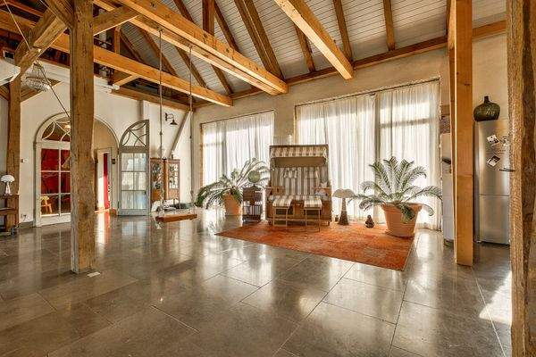 Fußboden aus ägyptischem Sandstein