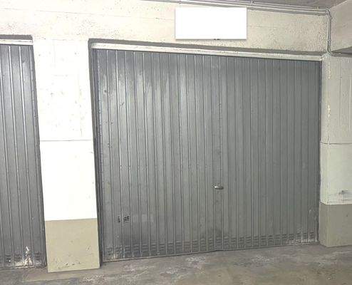 abschließbare Garage