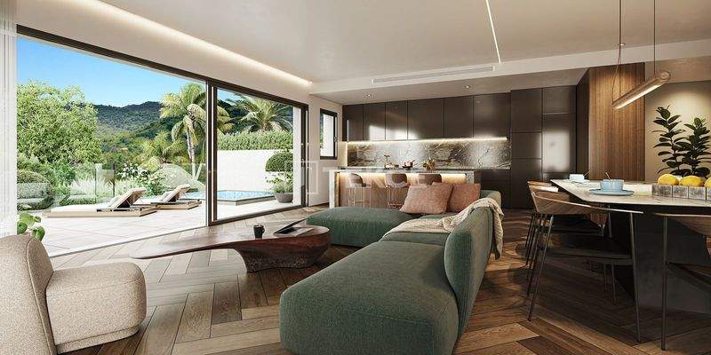 Bright Flats Close to the Beach and Town Center in Marbella