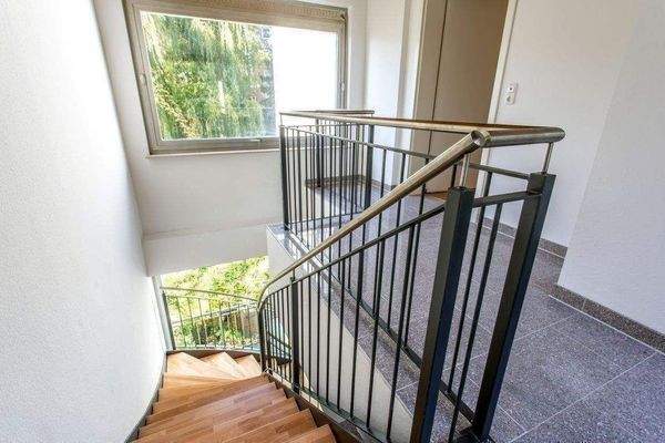 7 Treppenhaus (1).jpg