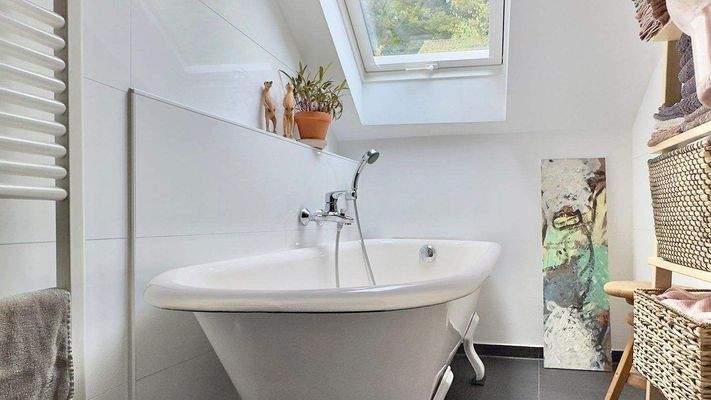 3. OG rechts - 2 ZW - 58qm