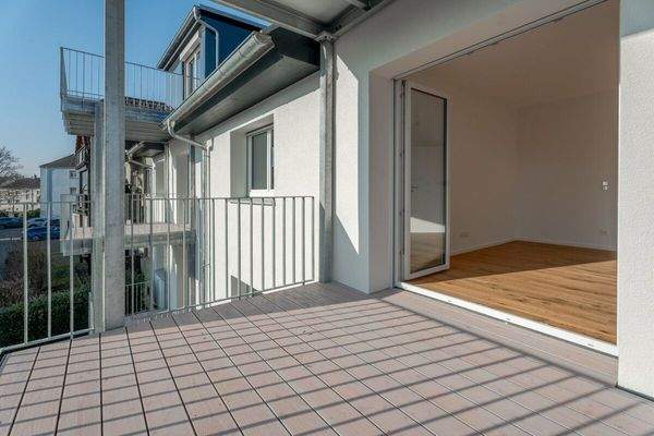 Balkon mit Esszimmer OG links