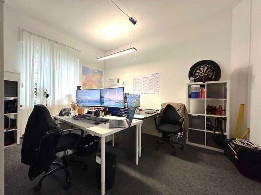 Büro 2
