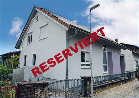 Pfinztal / Berghausen Häuser, Pfinztal / Berghausen Haus kaufen