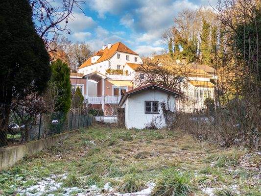 Garten und Außenanlage