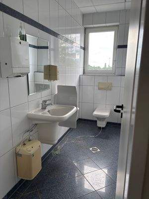 weitere Sanitäranlagen