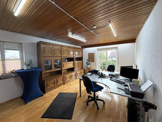 Büro EG.jpg