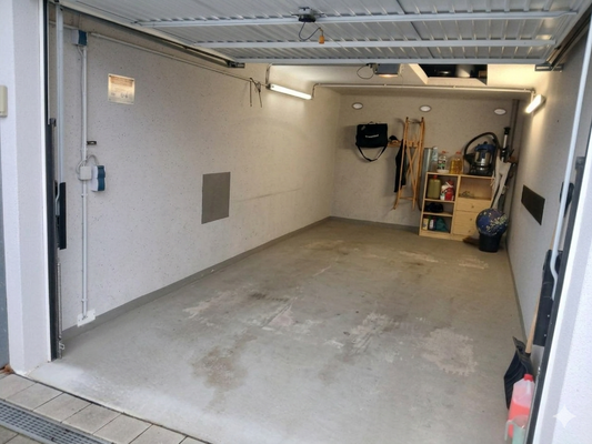 Garage leer.png