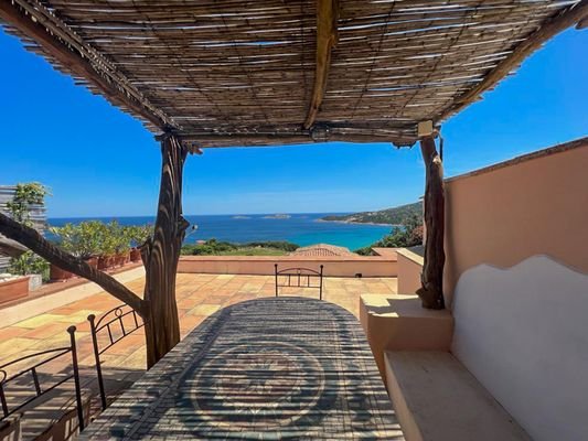 Terrasse mit Meerblick