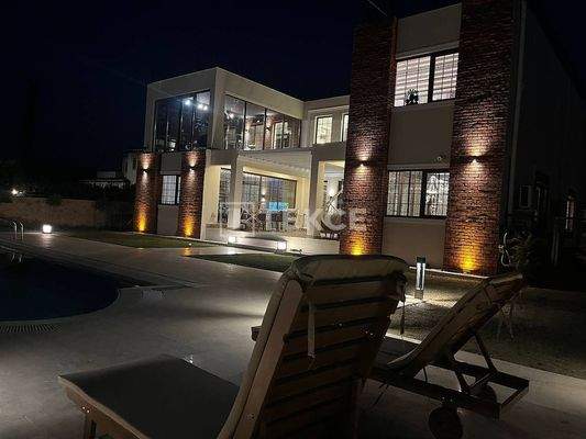 Detached Villa with Private Pool and Garden in Çatalköy Girne