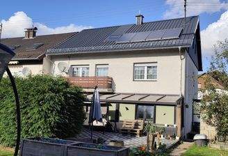 Hausansicht vom Garten