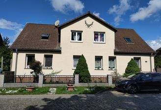 Außen 01 Ringfurth.jpg