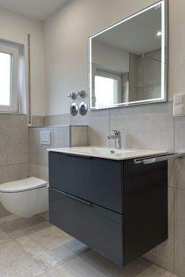 modernes Tageslichtbad