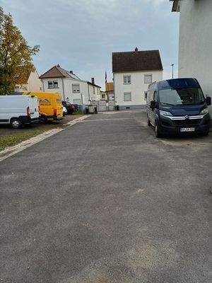 Zufahrt von der Straße