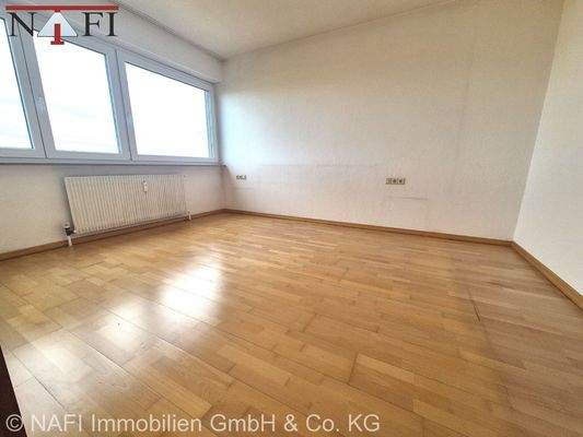 großes Schlafzimmer