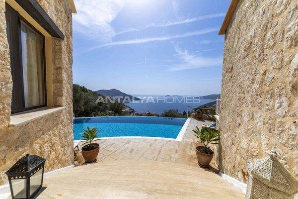Sea View 5-Bedroom Villa with Private Pool in Kas Kalkan