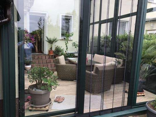 Loungeecke im Wintergarten