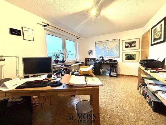 Büro oder Zimmer 2