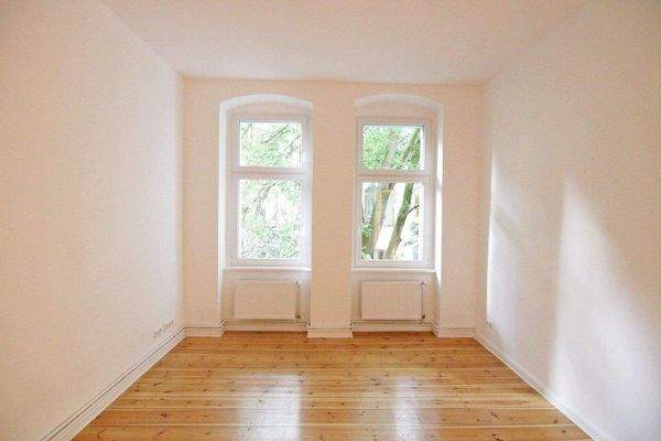 Geräumiges Schlafzimmer