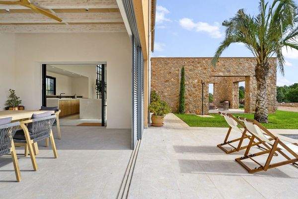 Blick auf die Sonnenterrasse