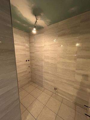 1.OG Badezimmer saniert