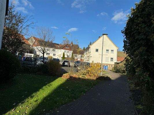 öffentlicher Parkplatz in der Nähe