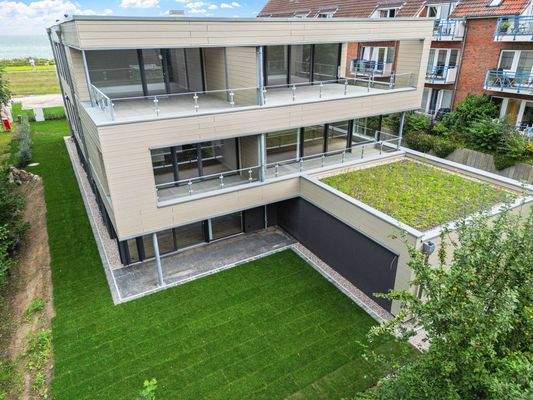 Große Terrasse in Südlage