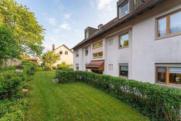 Hausansicht - Garten