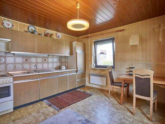 Altbau Küche & Essbereich