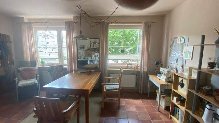 Große Wohnküche zur Straße 