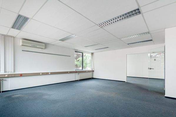 Screenshot 2025-08-18 132130