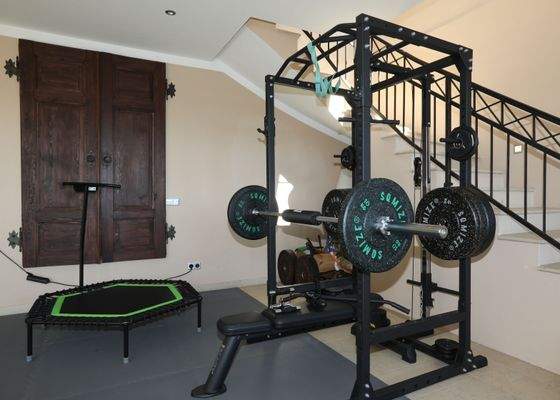 weiteres Wohnzimmer, aktuell Fitnessstudio