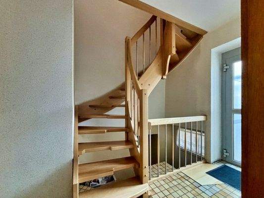 Treppe vom Erdgeschoss ins Obergeschoss