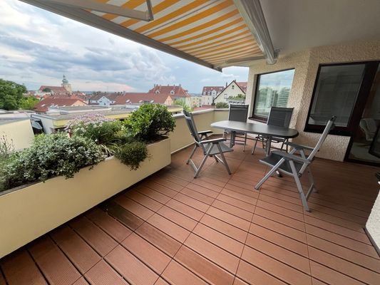Terrassen-Balkon m. Markise.jpg