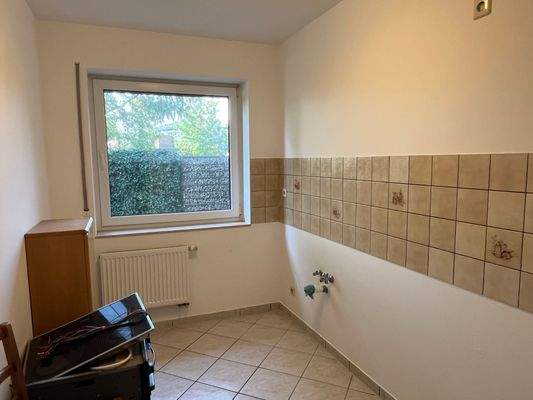 EG-Einliegerw. Küche.JPG